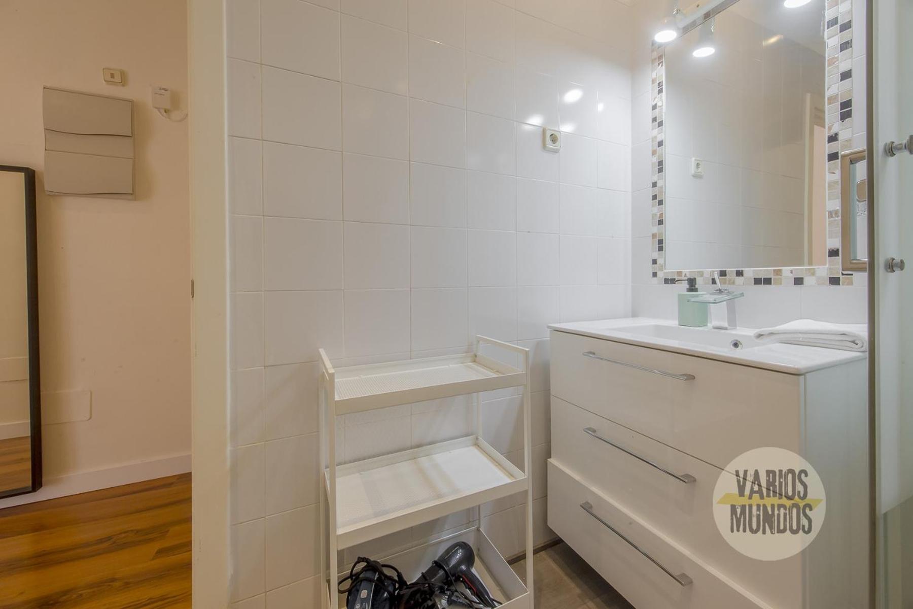 Downtown Apt 1Hab Para 3Pax En La Plaza De Chueca Madrid Ngoại thất bức ảnh